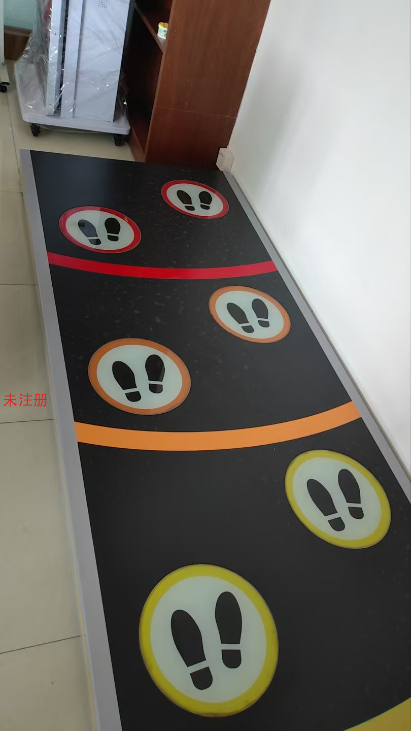 模拟跨步电压互动系统