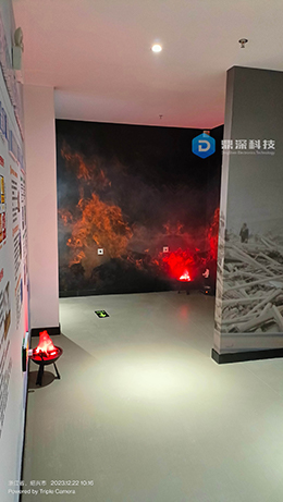 模拟火灾逃生通道演练系统