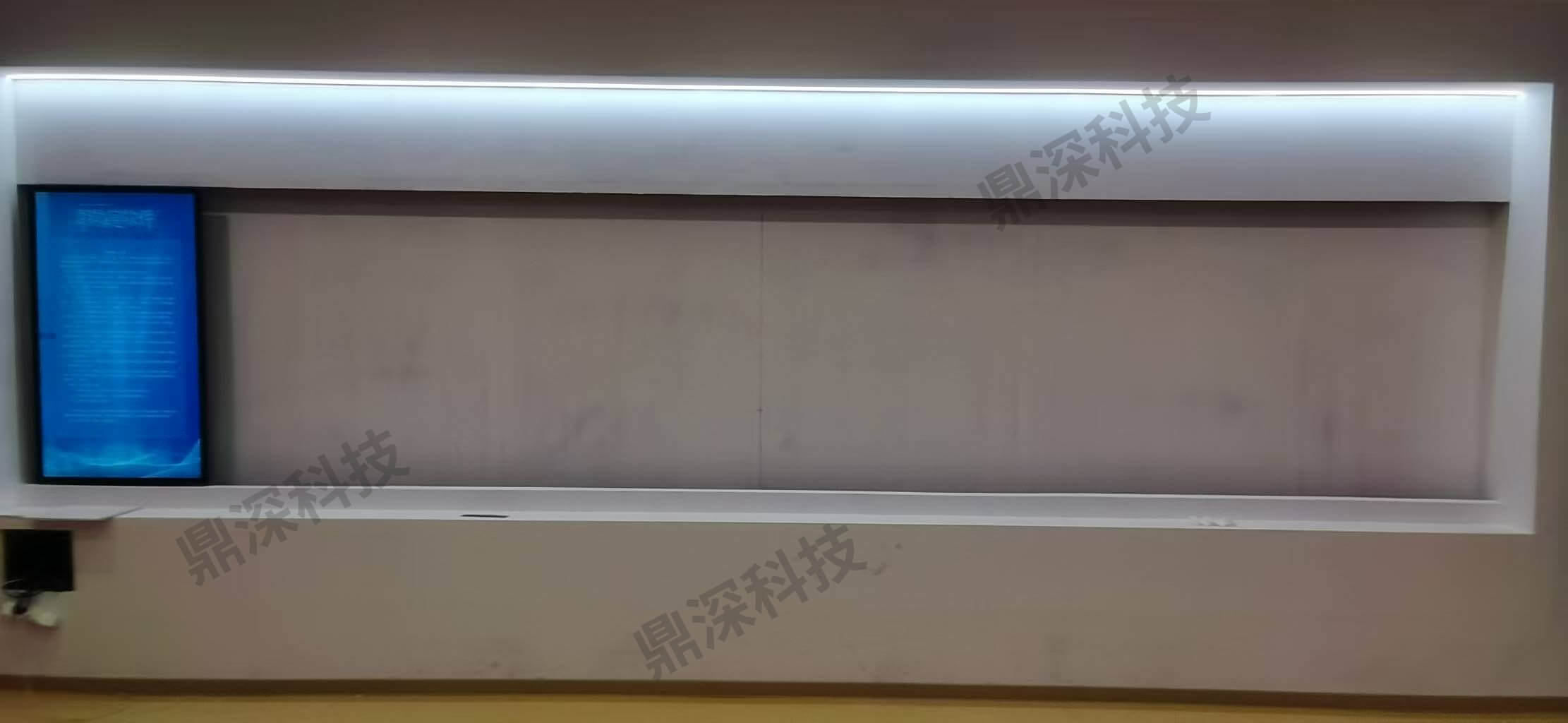 滑轨推拉体验屏系统